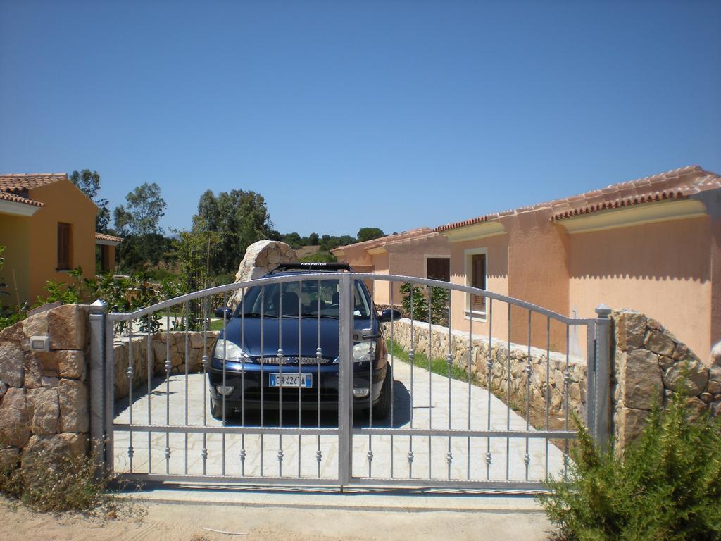 Casa I Falchi Villa Budoni Exterior photo